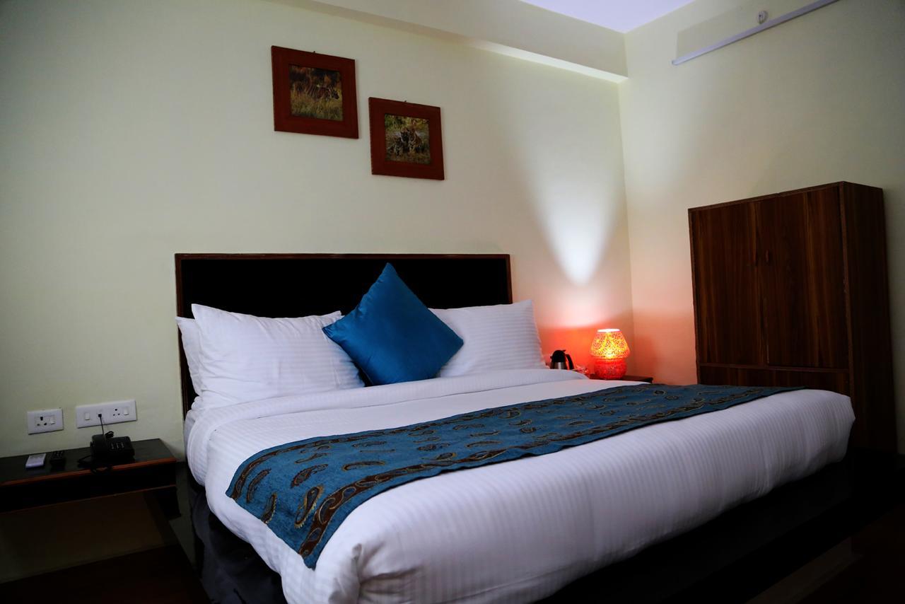 Aravali Clarks Inn Alwar Zewnętrze zdjęcie