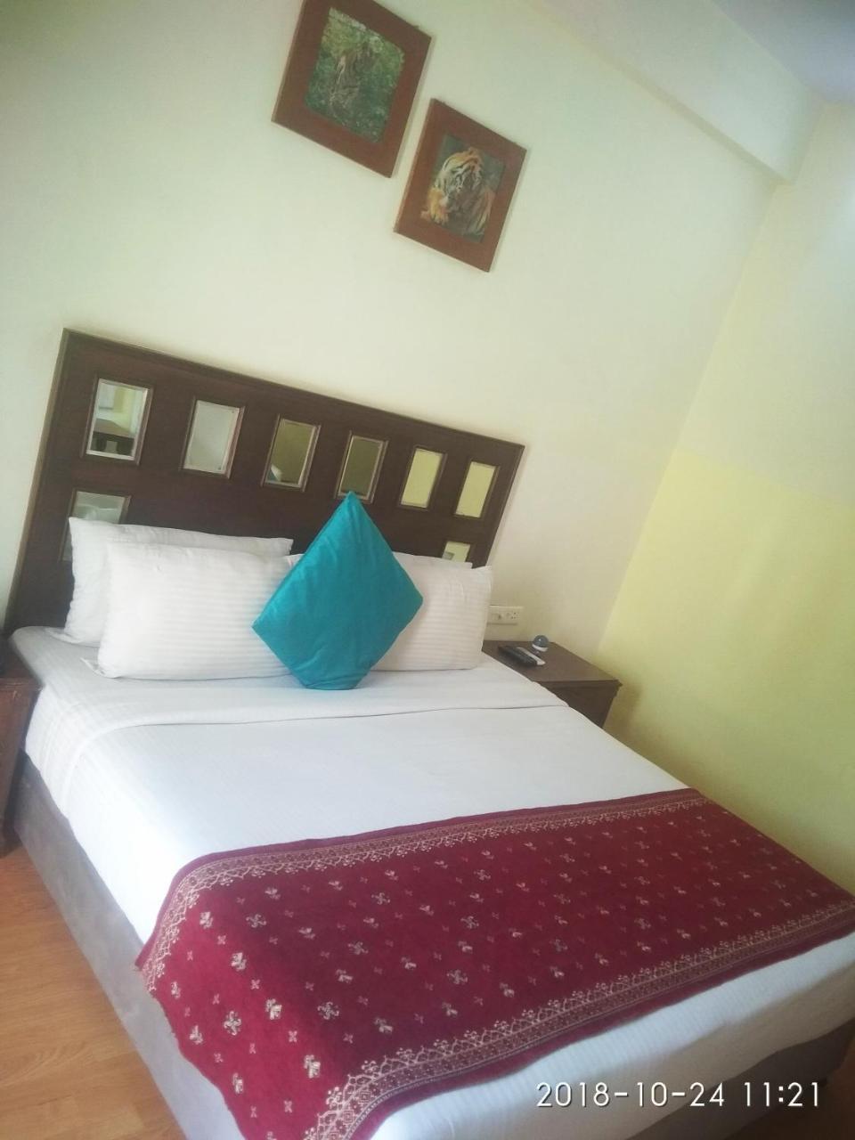 Aravali Clarks Inn Alwar Zewnętrze zdjęcie